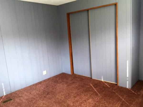 Blue Water Manor Ltd. 66 Kings DrWarren, OH 44481