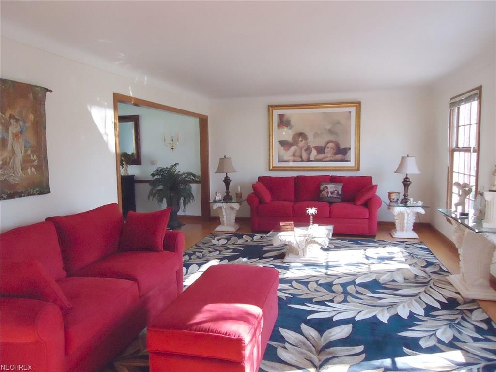 8071 Deerpath Dr, Boardman, OH 44512