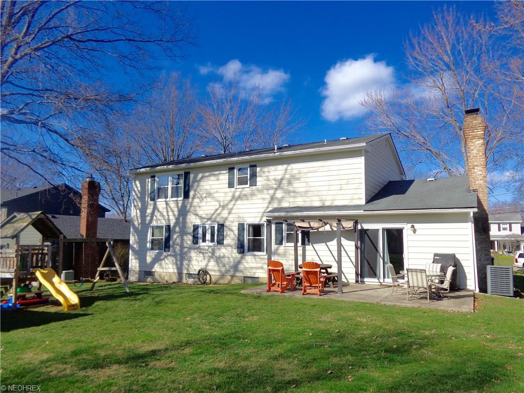 165 Mayflower Dr, Boardman, OH 44512