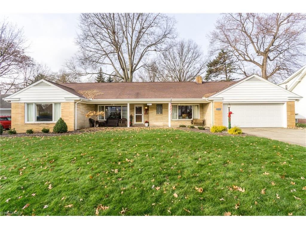 2611 Ridgewood Ave, Alliance, OH 44601