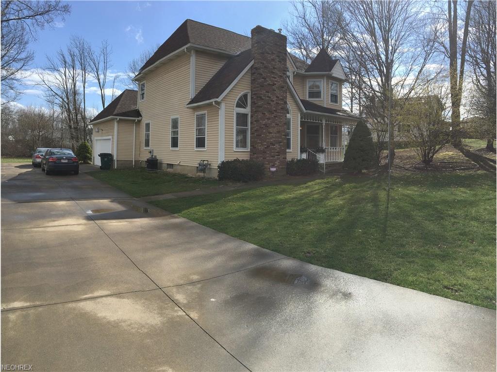 2030 Overcrest St, Alliance, OH 44601
