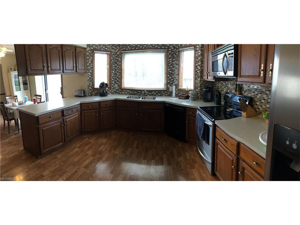 2030 Overcrest St, Alliance, OH 44601