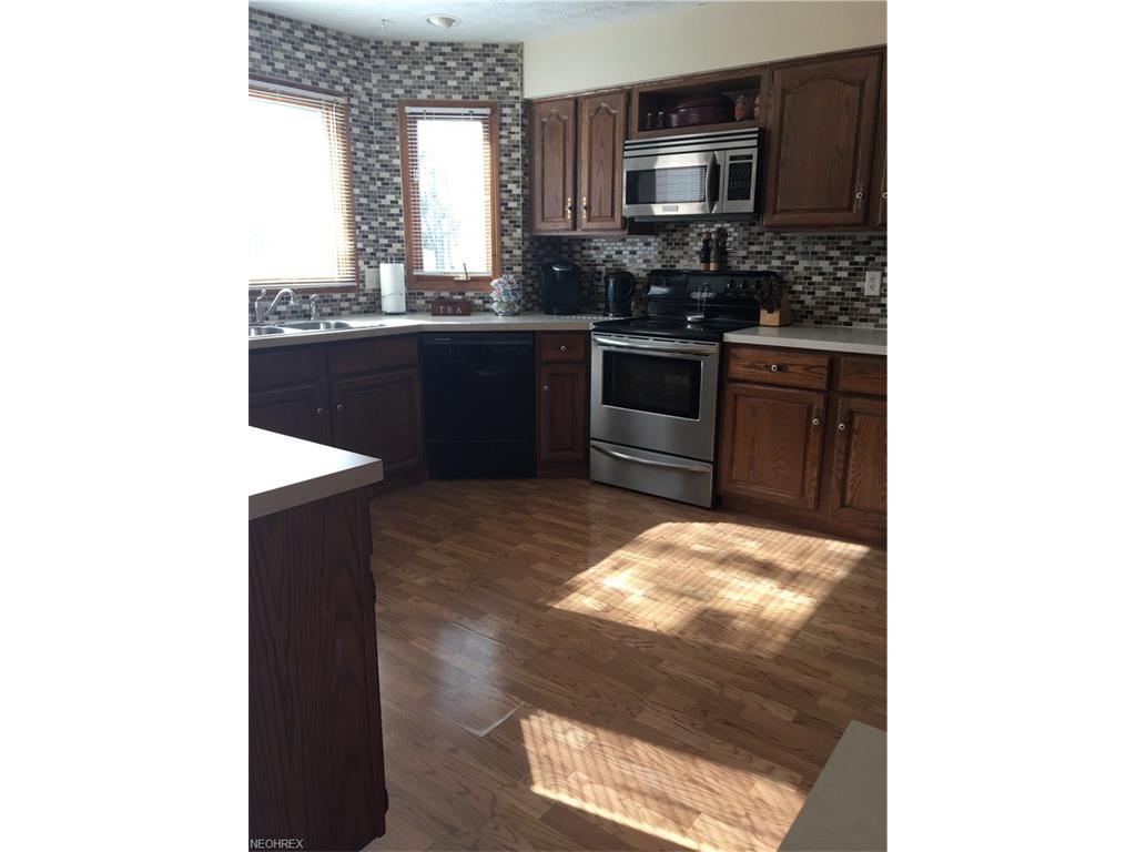 2030 Overcrest St, Alliance, OH 44601