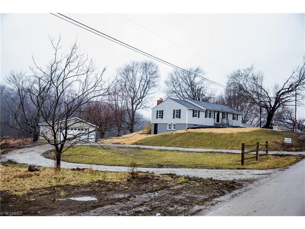 12117 Kinsley Dr Northeast, Hartville, OH 44632