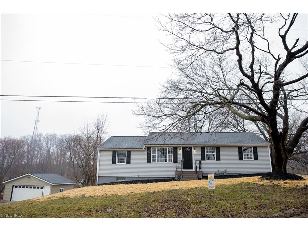 12117 Kinsley Dr Northeast, Hartville, OH 44632