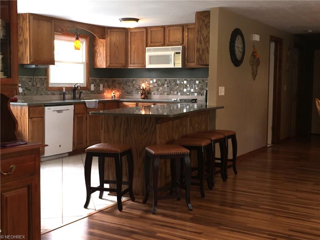 11134 Alliance Rd Northwest, Magnolia, OH 44643