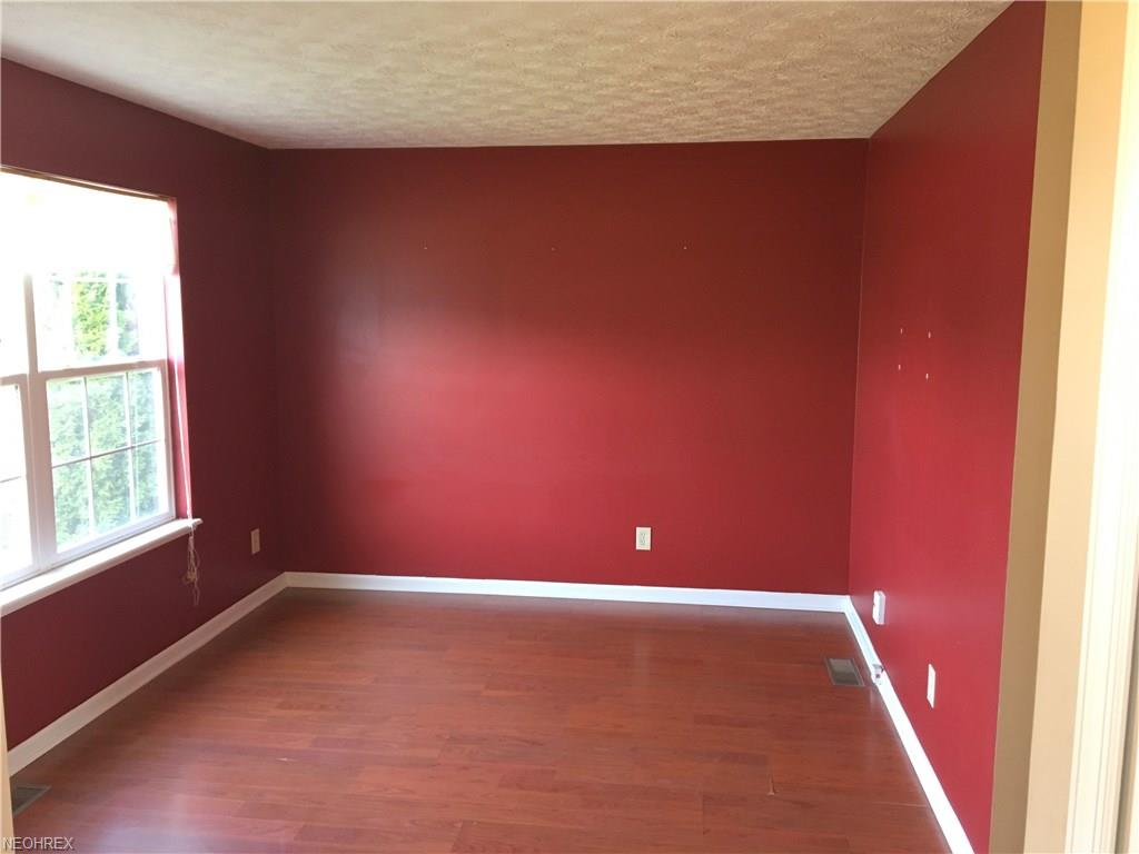 7609 Uniondale St Northwest, Massillon, OH 44646