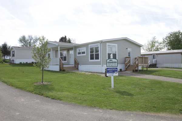 Lake Sherman Village 6924 Lake Drive SW Lot 137Navarre, OH 44662
