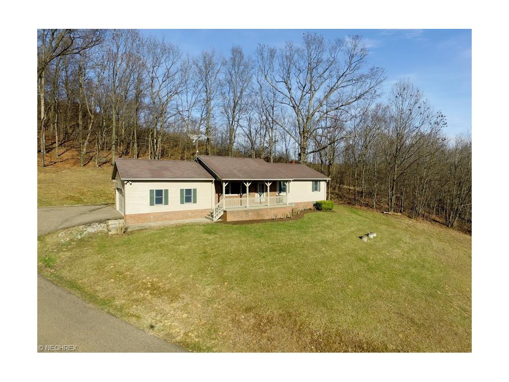 1601 Campbell Rd Southwest, New Philadelphia, OH 44663