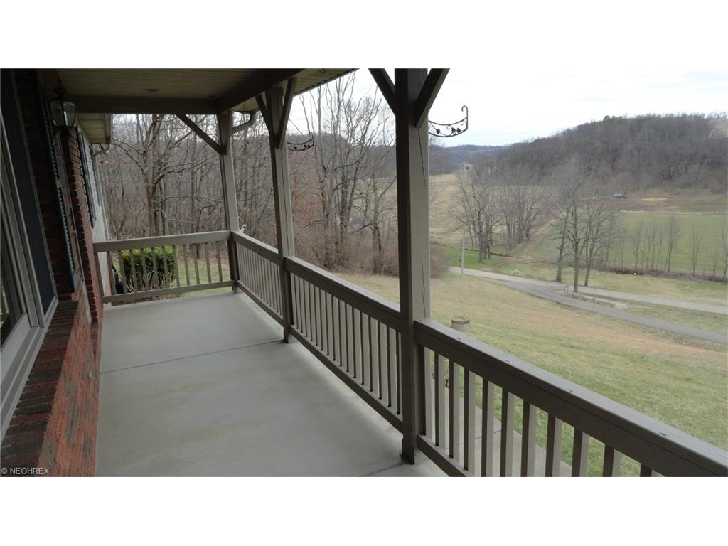 1601 Campbell Rd Southwest, New Philadelphia, OH 44663