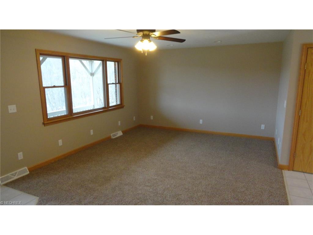 1601 Campbell Rd Southwest, New Philadelphia, OH 44663