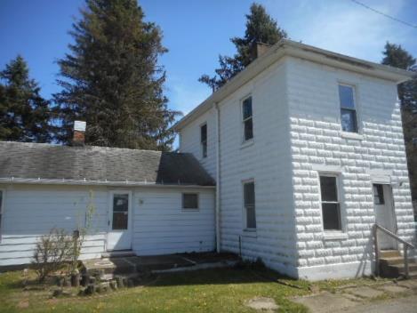 317 Charles Dr NENew Philadelphia, OH, 44663Tuscarawas County