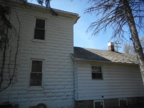 317 Charles Dr NENew Philadelphia, OH, 44663Tuscarawas County