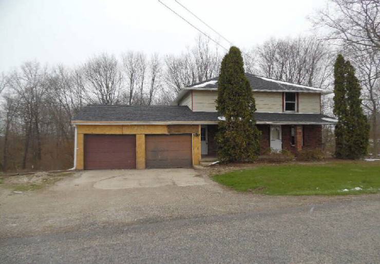 8752 Rohrer RdOrrville, OH, 44667Wayne County