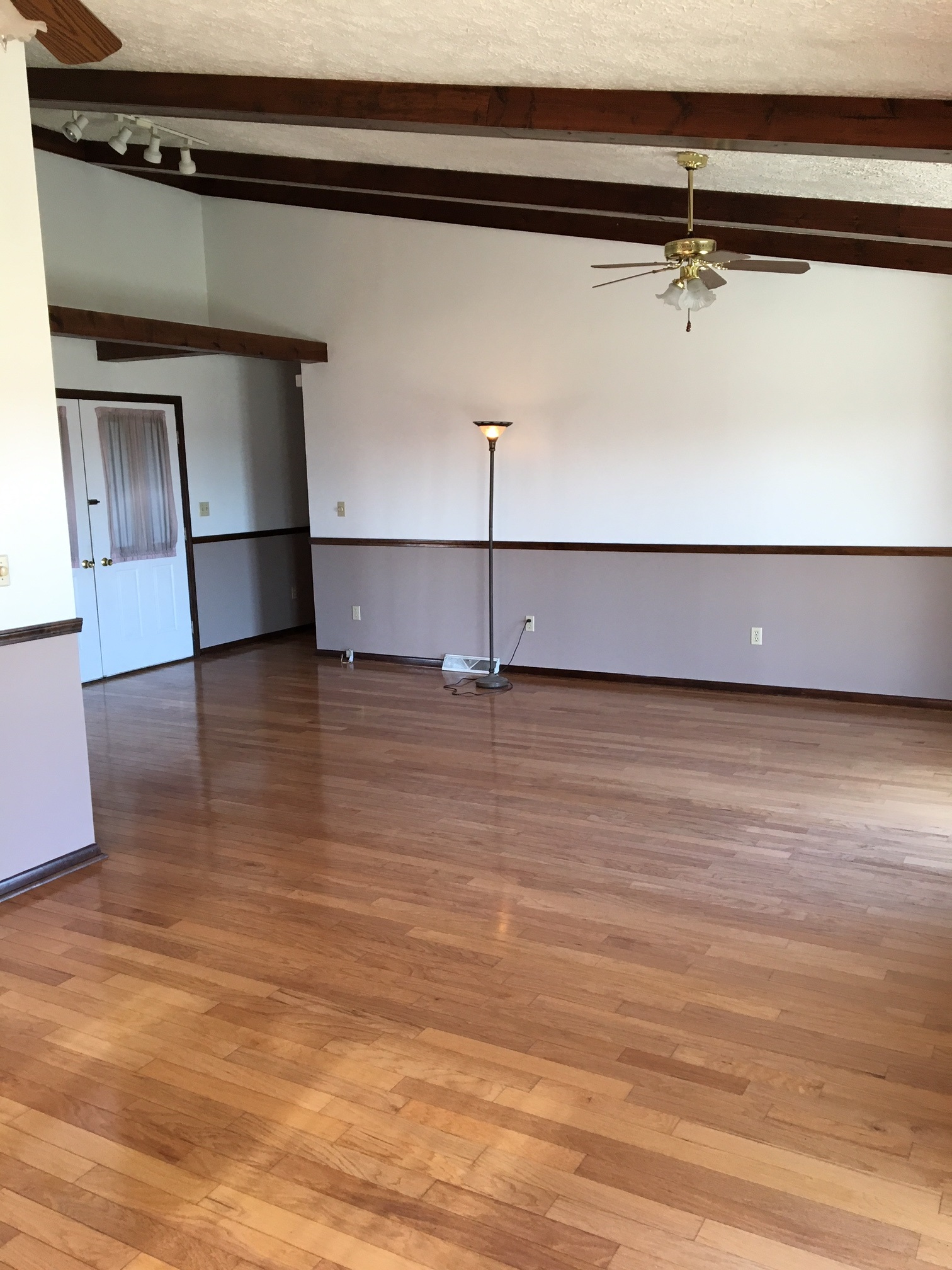 9734 S Funk Rd, Shreve, OH 44676