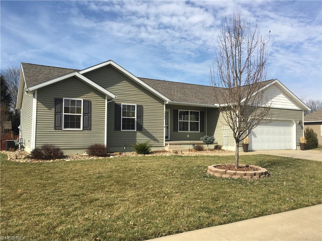 1206 Cecilia Dr Northwest, Strasburg, OH 44680