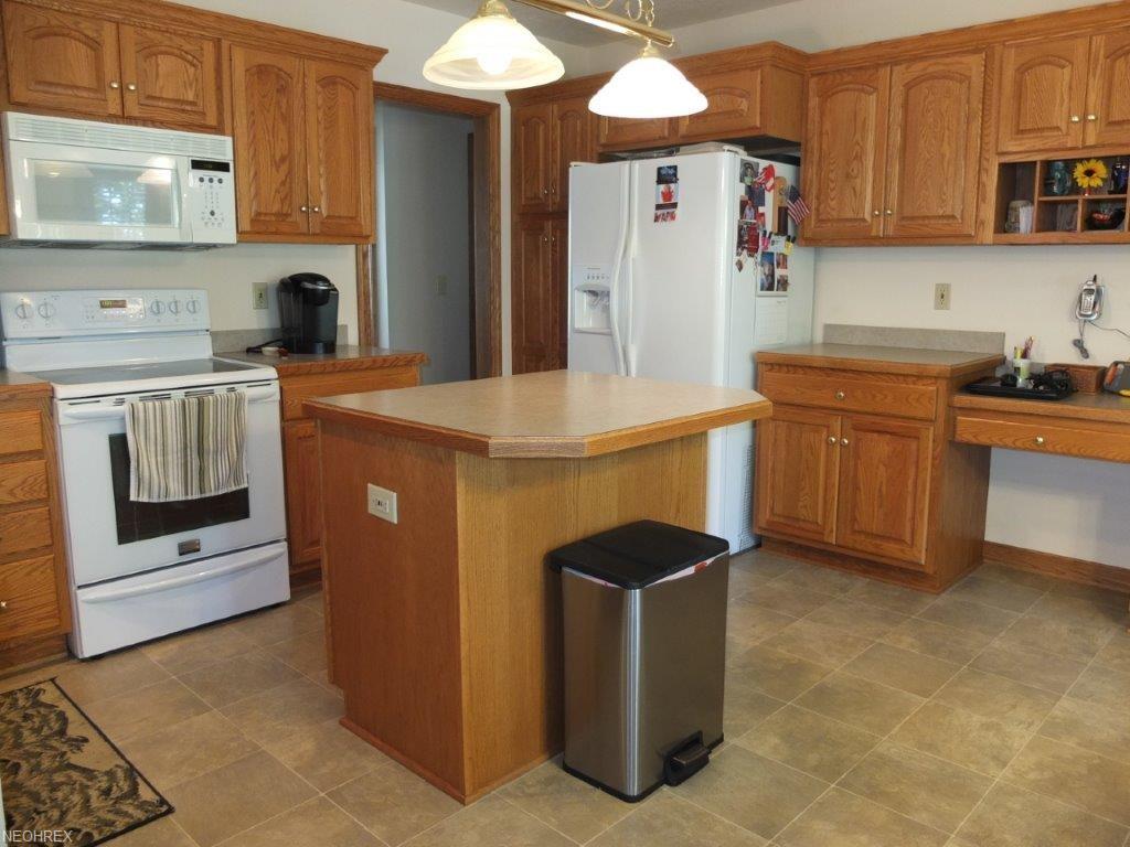 1151 Rolena Cir Northwest, Canton, OH 44708