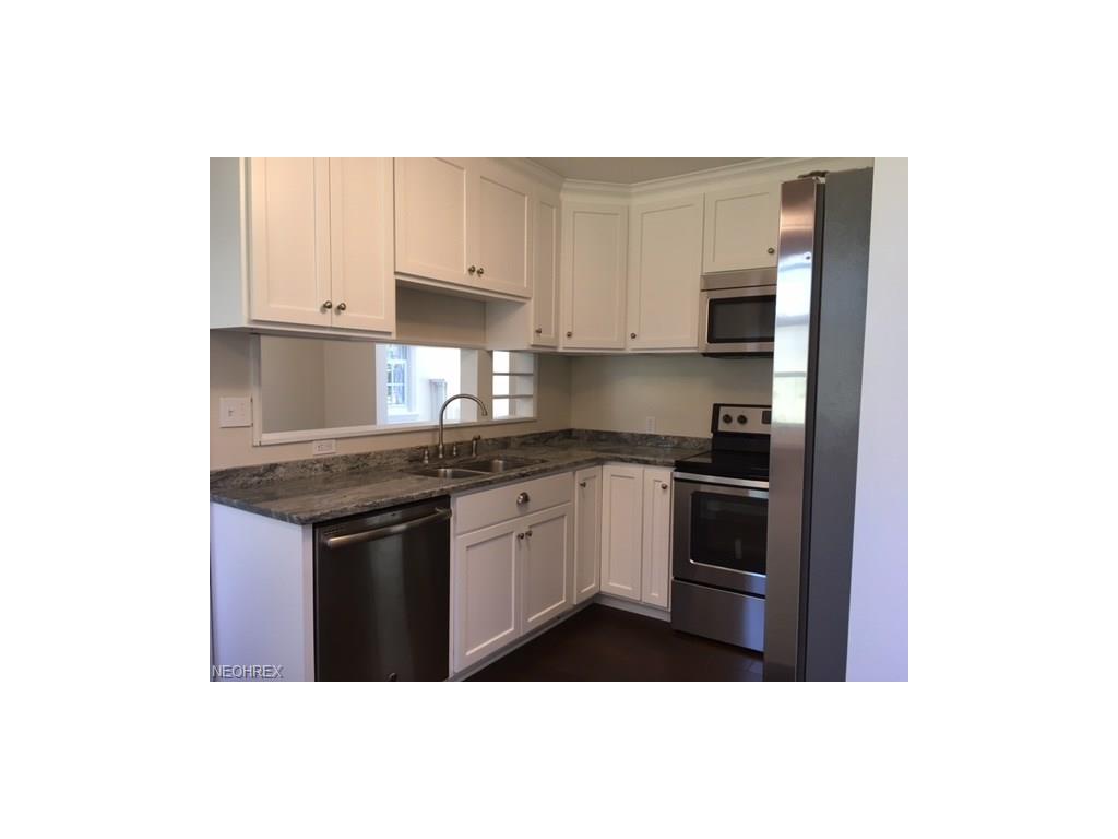 1666 Peachtree Ave Southwest, North Canton, OH 44709