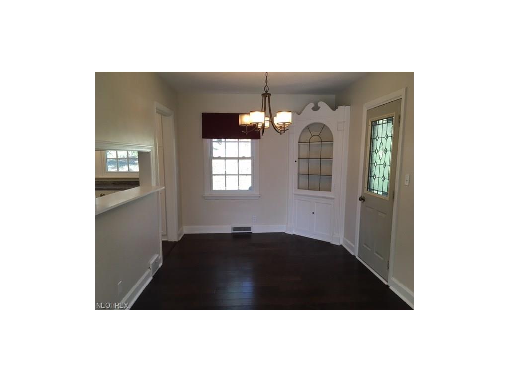 1666 Peachtree Ave Southwest, North Canton, OH 44709