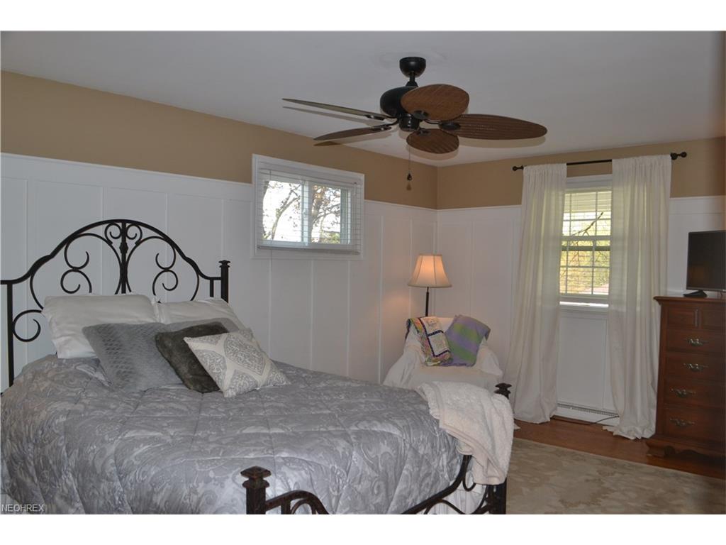 1010 48th St Northwest, Canton, OH 44709