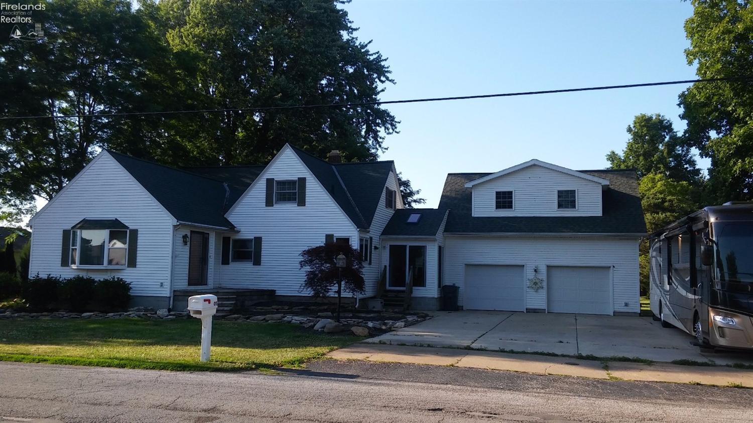 5305 McCartney Road, Sandusky, OH 44870