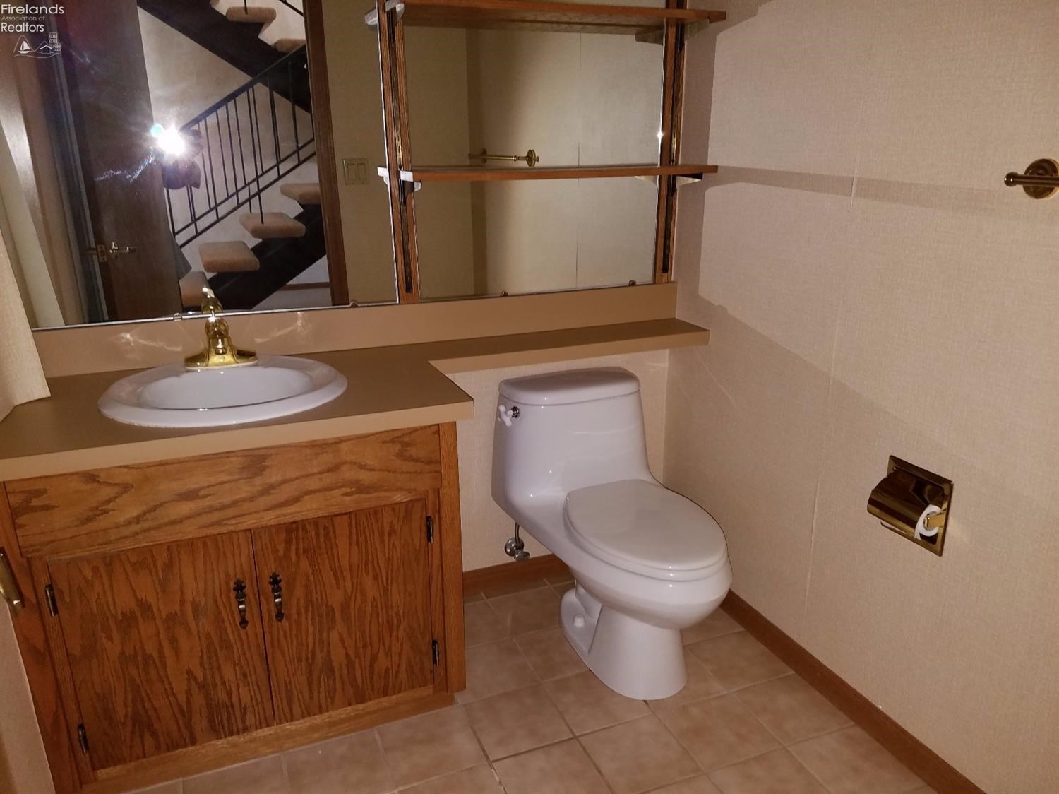 611 Rods Drive, Sandusky, OH 44870