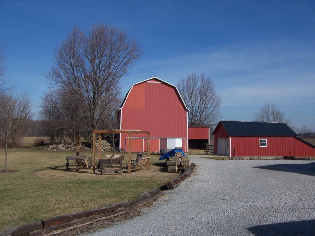 2702 Smiley Rd, Shelby, OH 44875