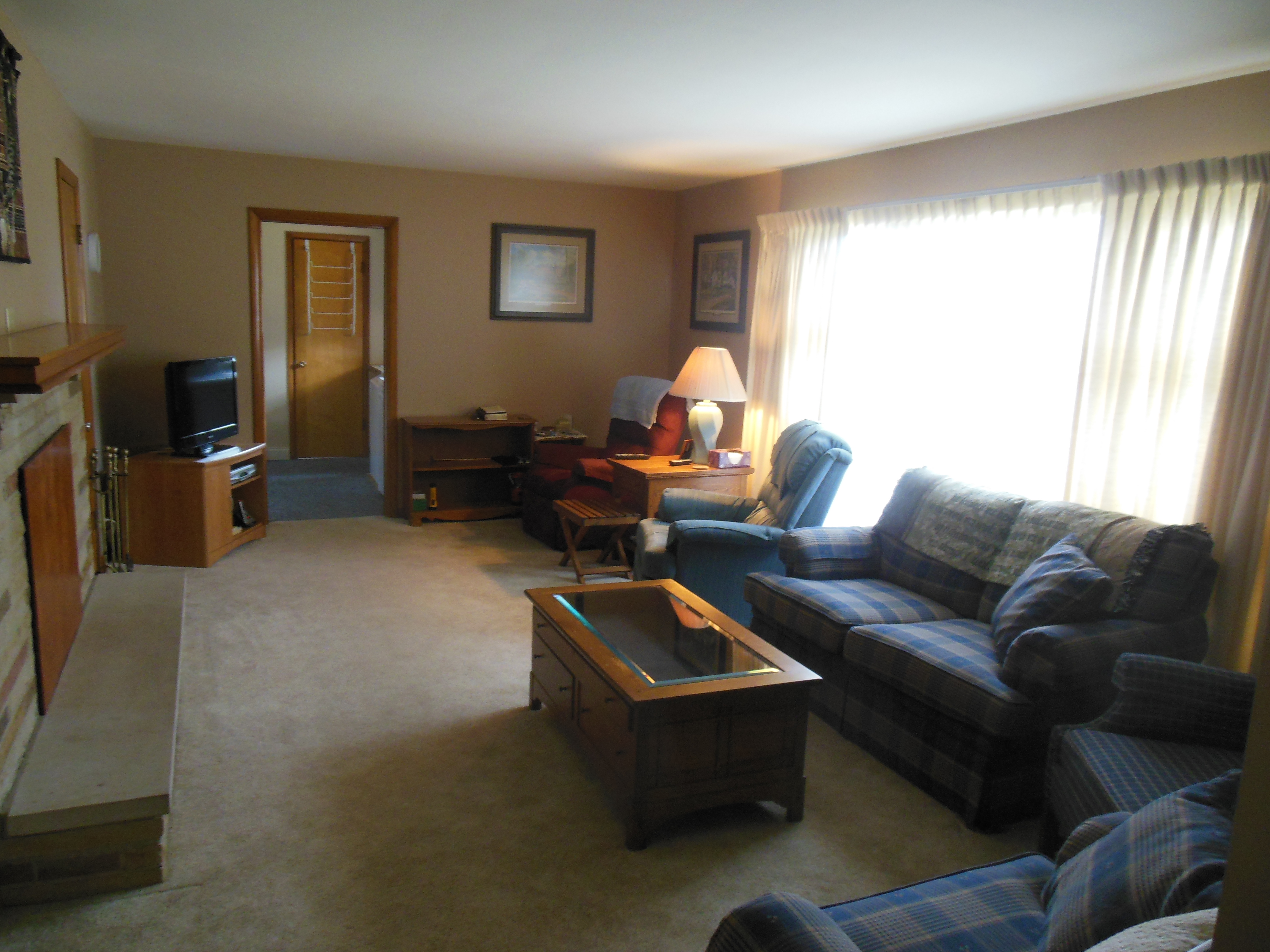 1566 Hanley Rd West, Mansfield, OH 44904
