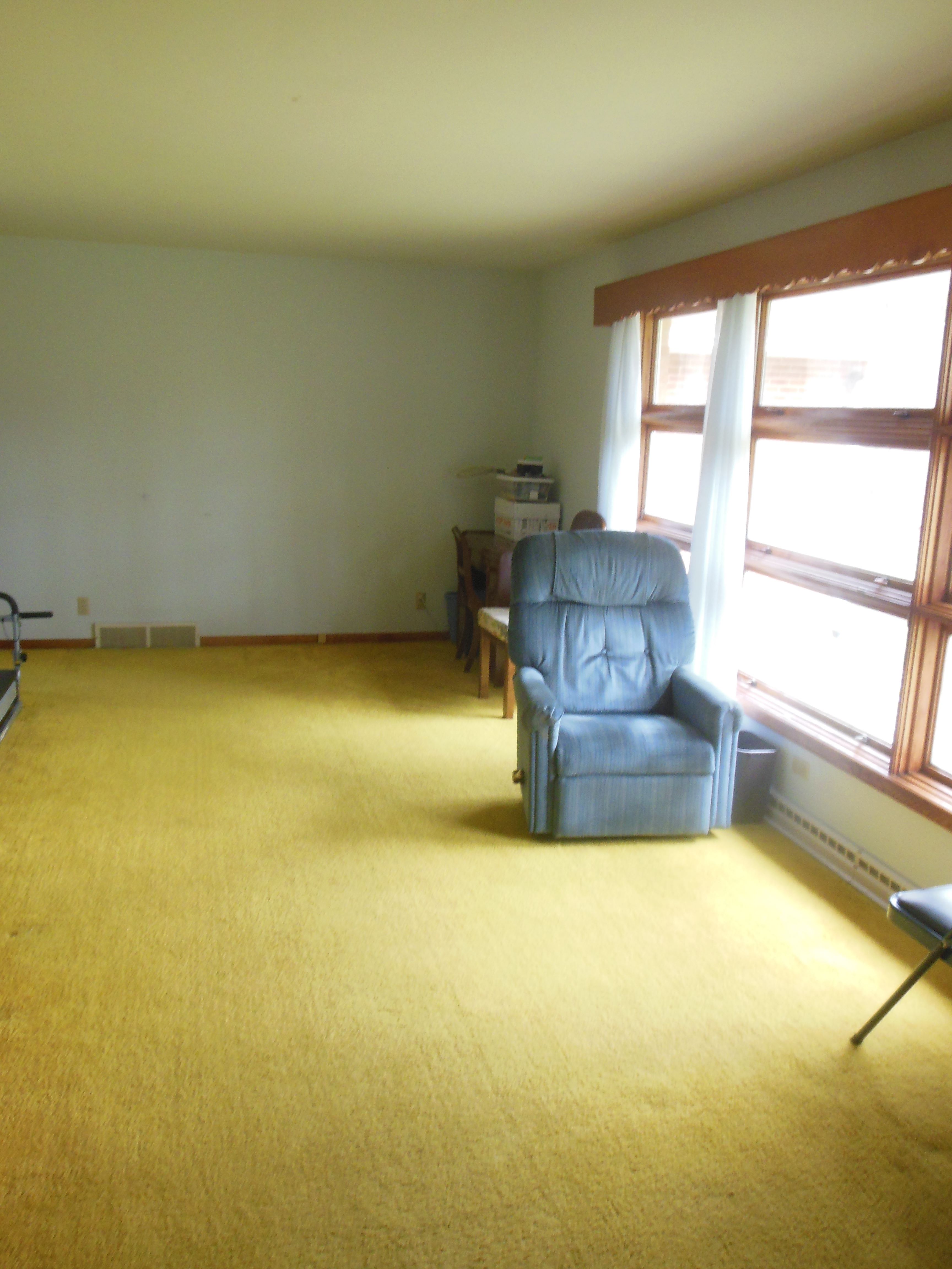 1566 Hanley Rd West, Mansfield, OH 44904