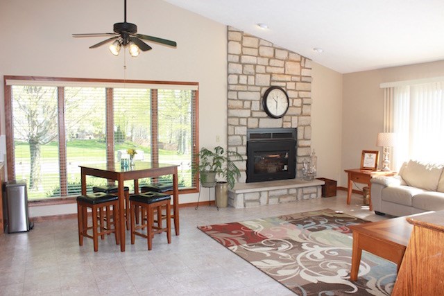 11 Woodside Boulevard, Lexington, OH 44904