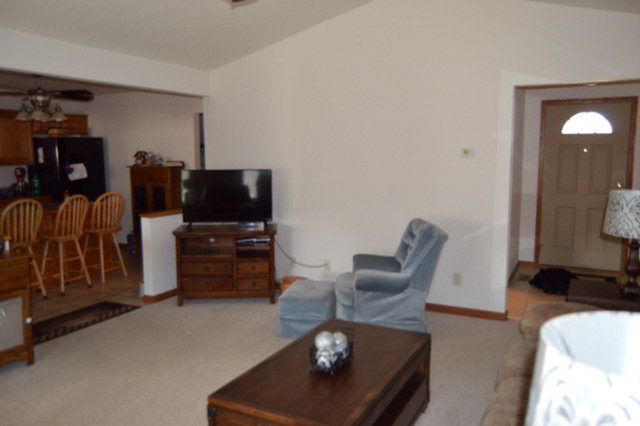 1619 Deer View Circle, Ontario, OH 44906