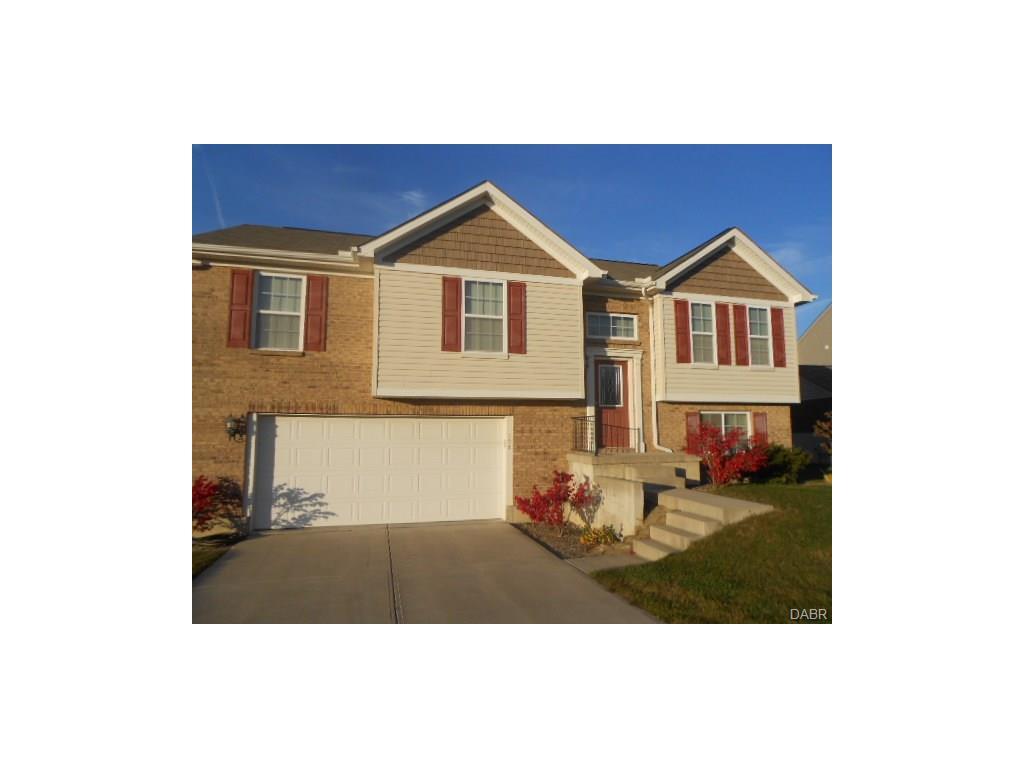 102 Ascot Glen Drive, Franklin, OH 45005
