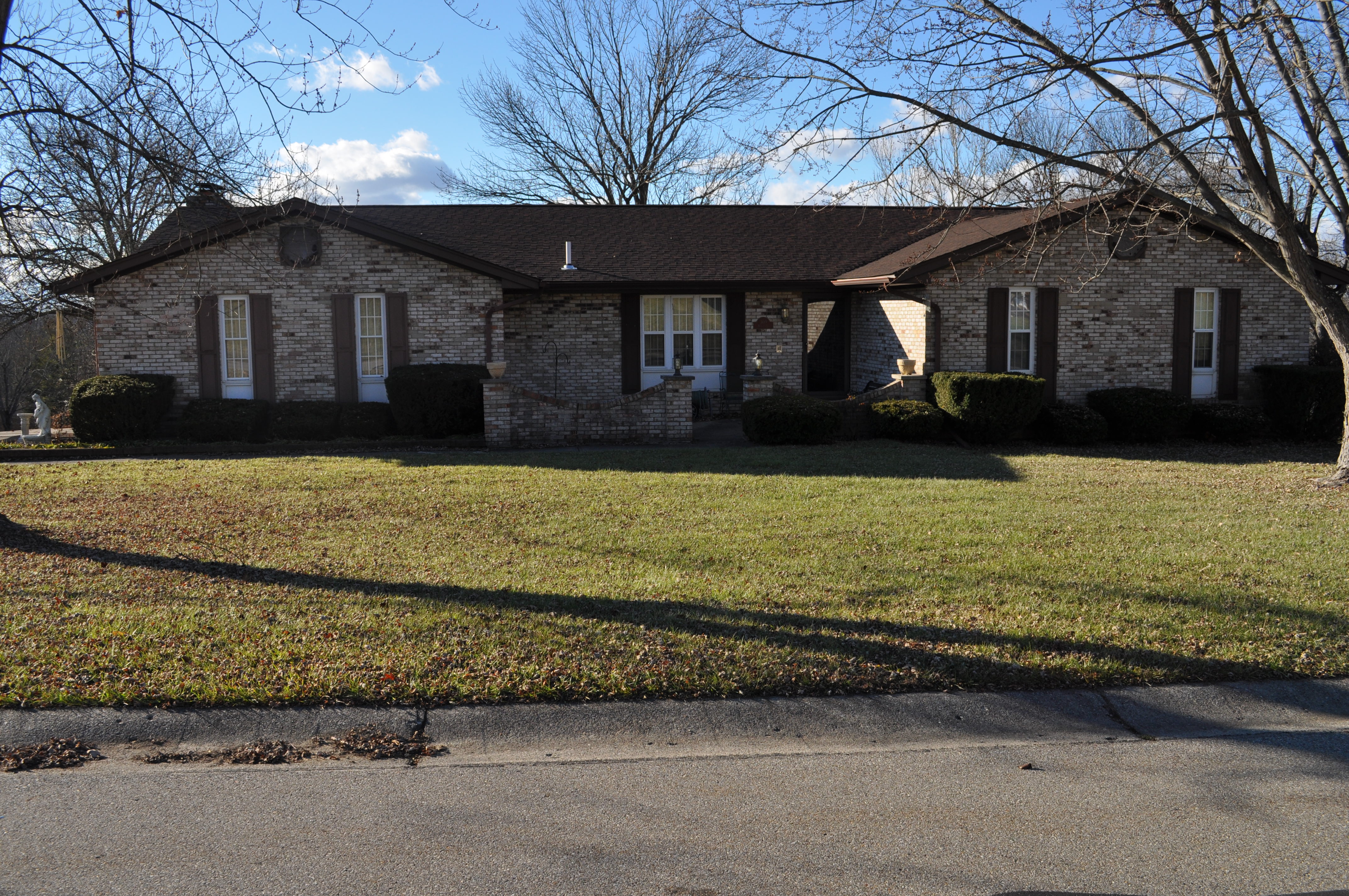309 Walthan Court, Hamilton, OH 45013
