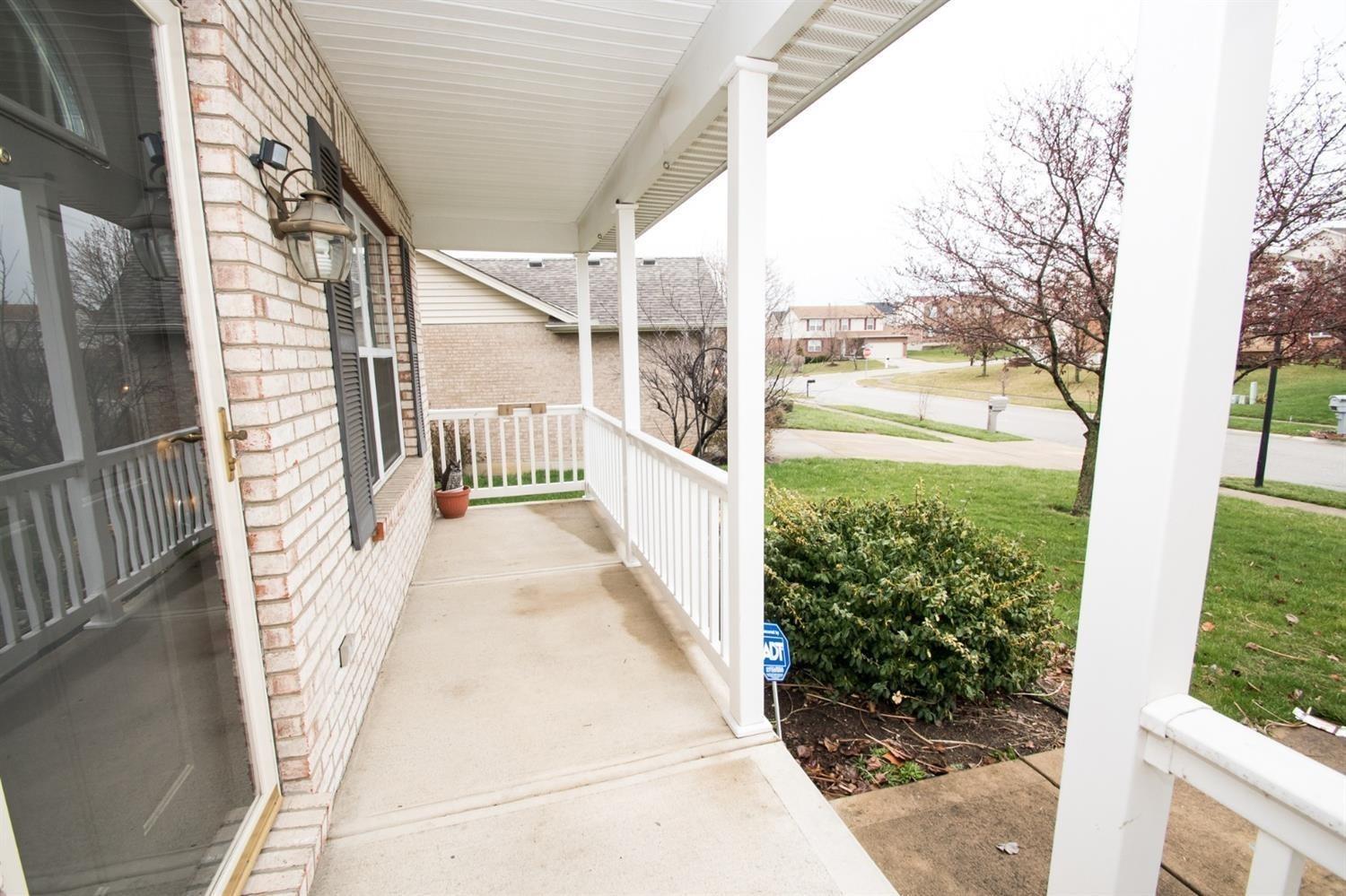 9333 Oliver Knoll Court, Fairfield, OH 45014