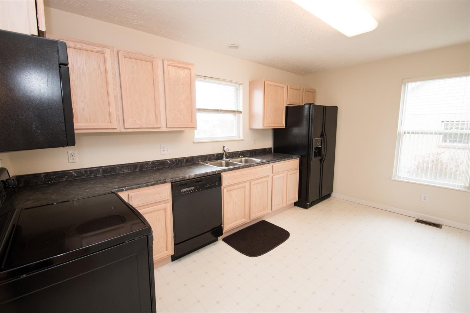 9333 Oliver Knoll Court, Fairfield, OH 45014