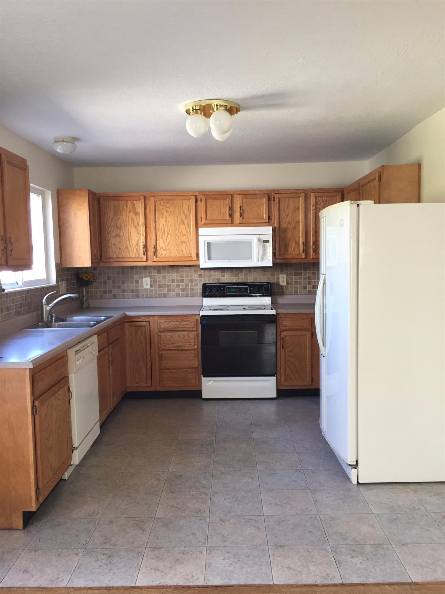 1559 Stableview Circle, Hamilton Twp, OH 45039