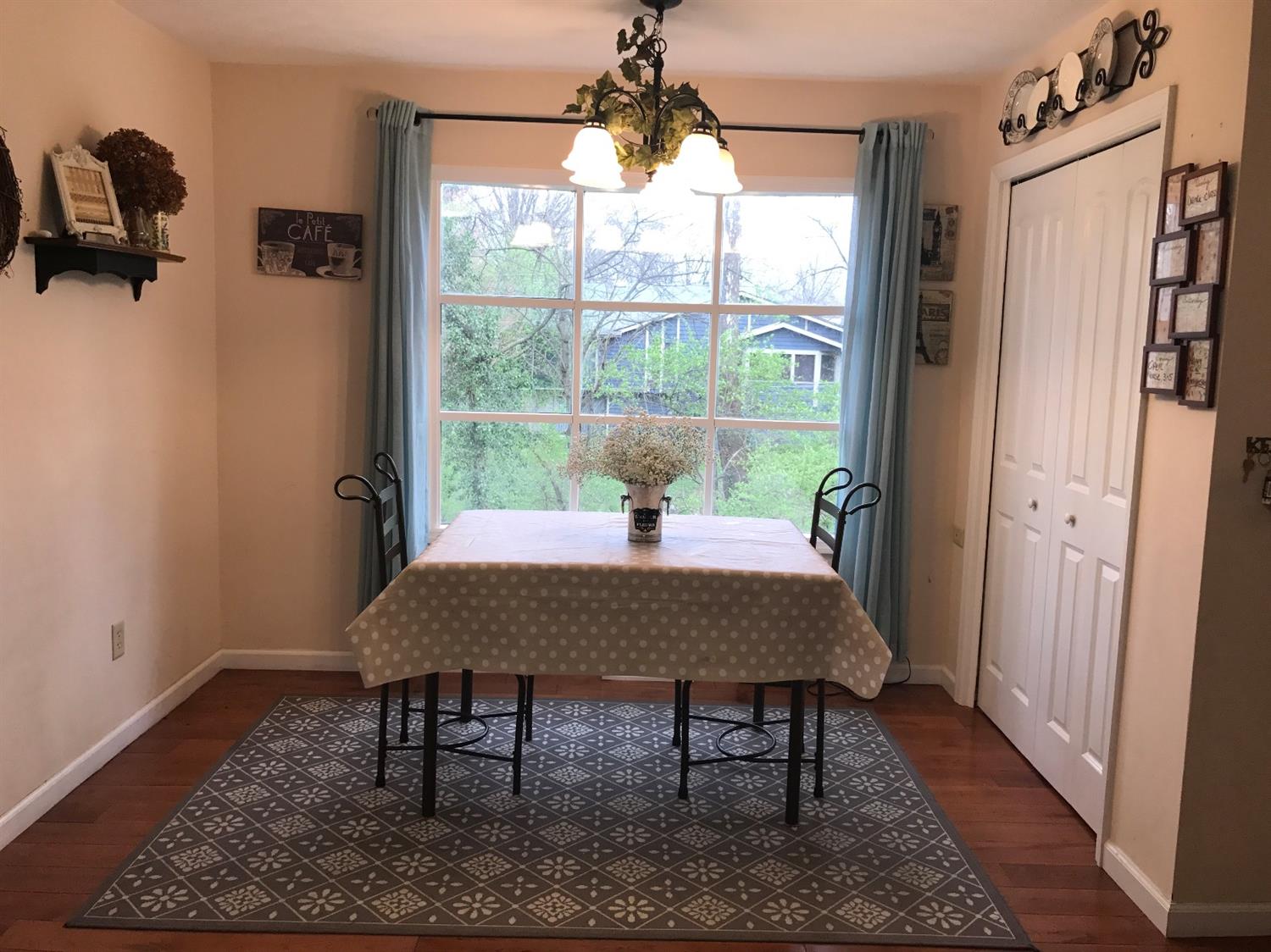 2106 Heatherwood Court, Middletown, OH 45042