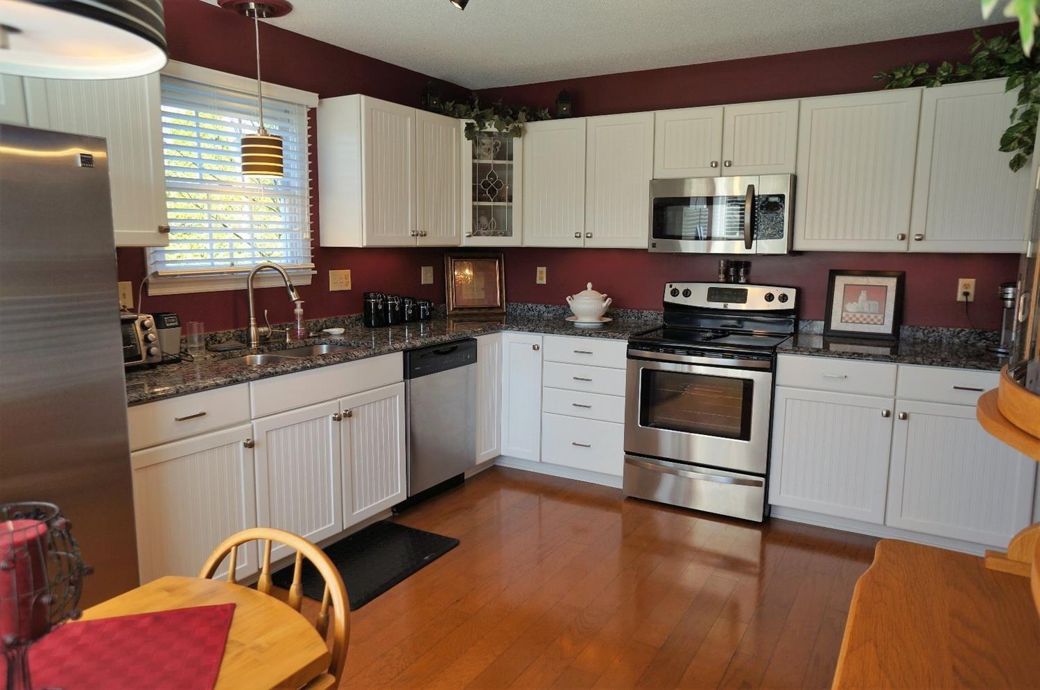 405 Cambridge Drive, Middletown, OH 45042