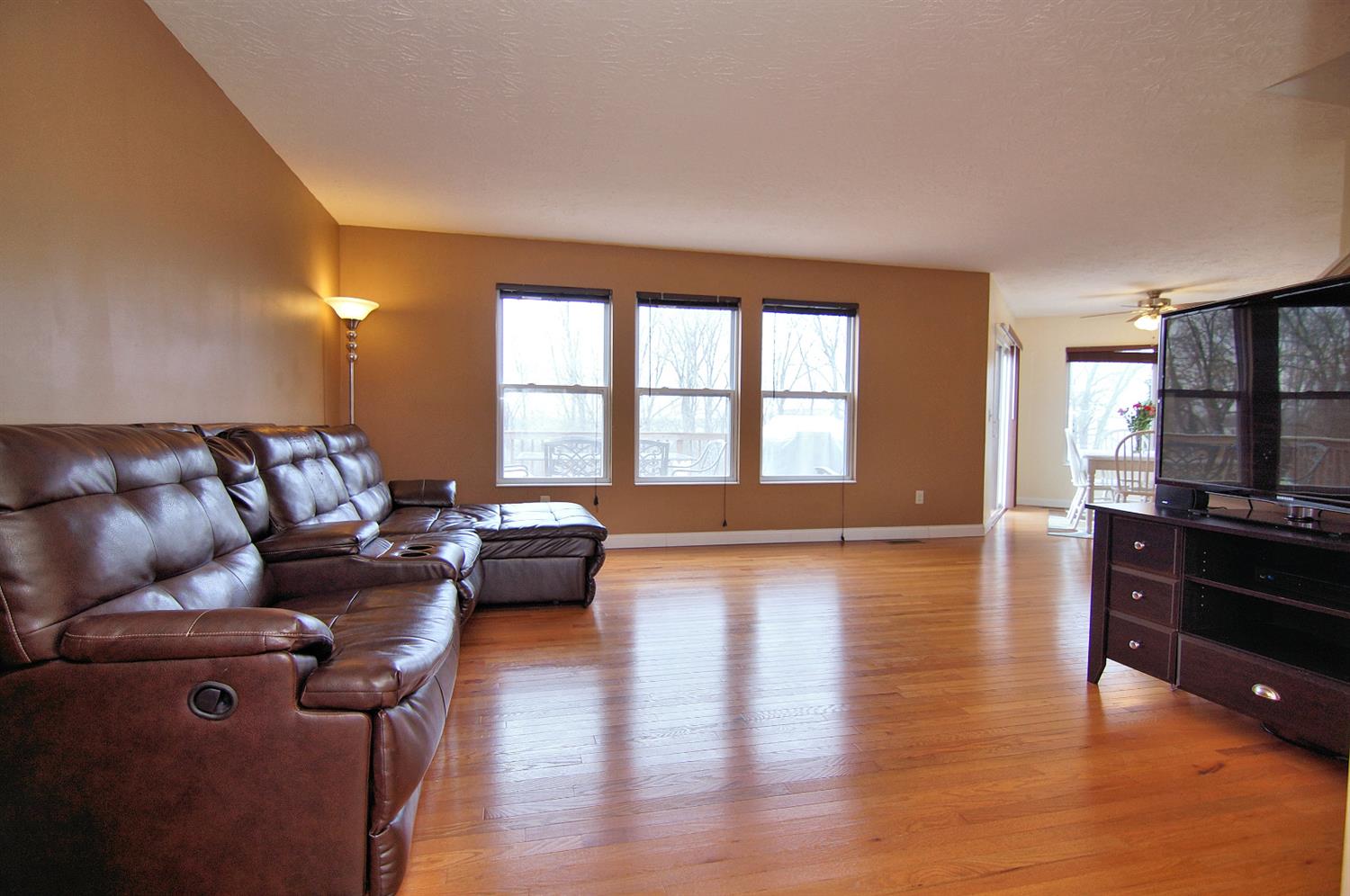 654 Emerald Drive, South Lebanon, OH 45065