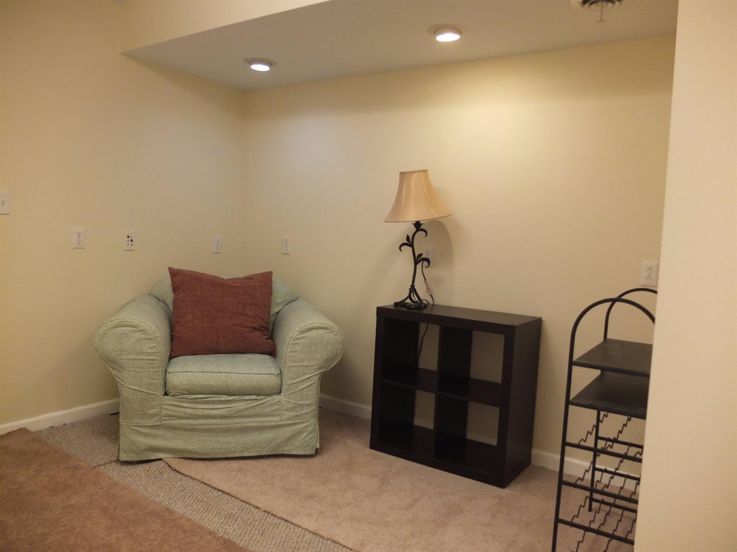 111 McDaniels Lane, Springboro, OH 45066