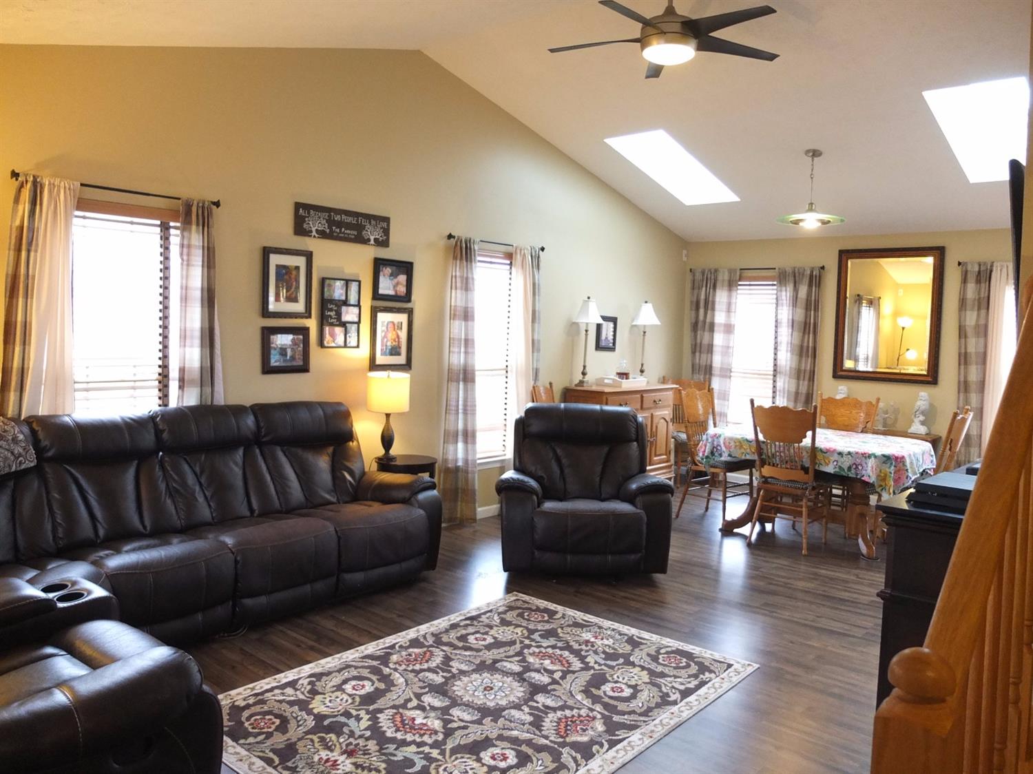 111 McDaniels Lane, Springboro, OH 45066