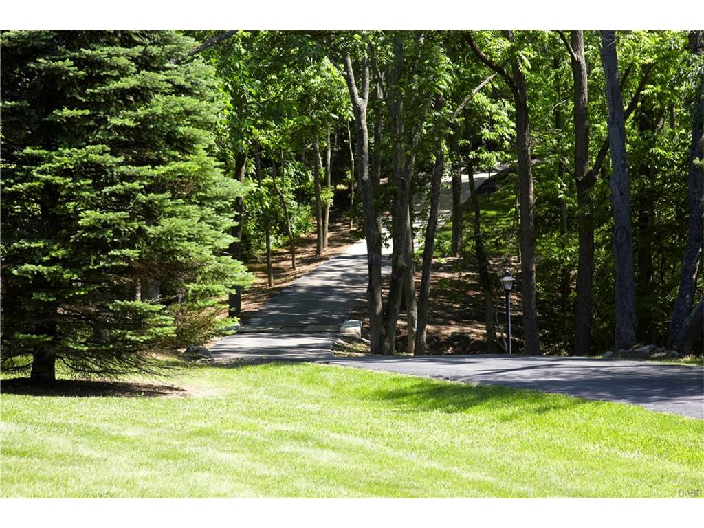 7660 Horizon Hill Dr, Springboro, OH 45066