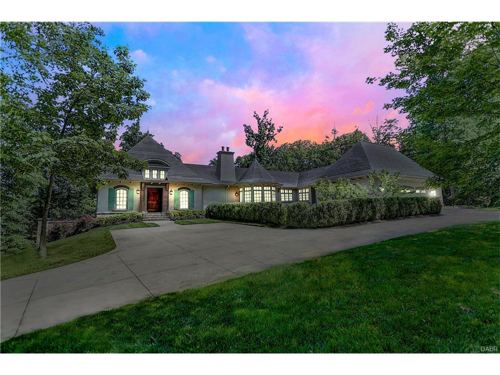 7900 Country Brook Ct, Springboro, OH 45066