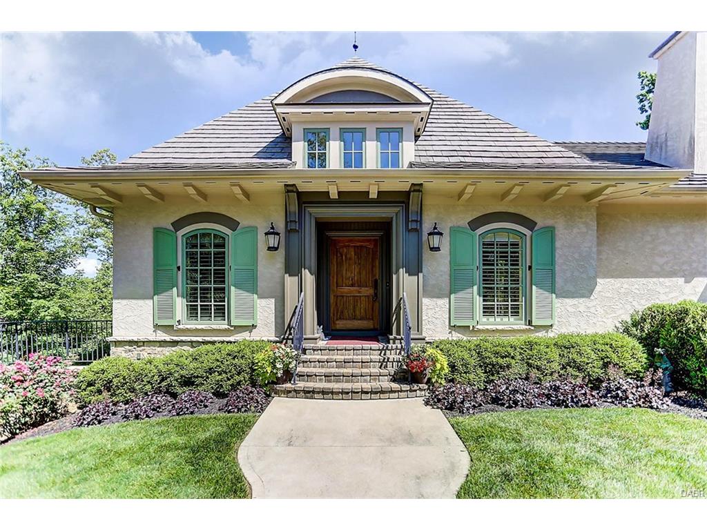 7900 Country Brook Ct, Springboro, OH 45066