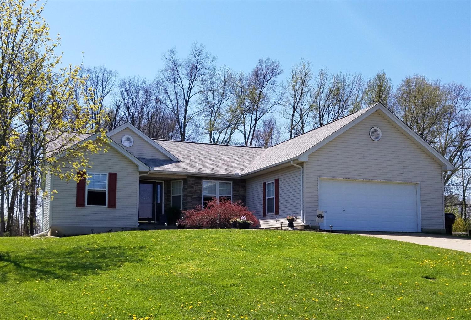1514 Lost Lake Court, Sterling Twp, OH 45176