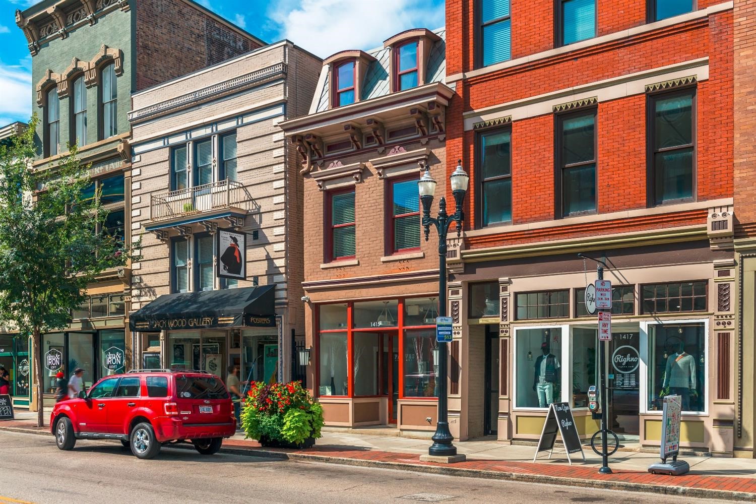 1407 Vine Street, Cincinnati, OH 45202