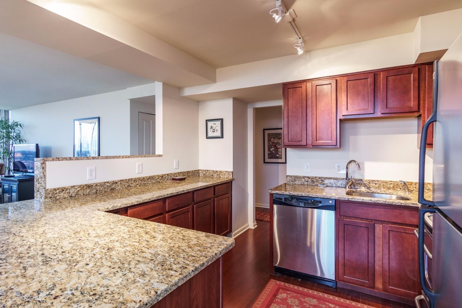 810 Matson Place, Cincinnati, OH 45204