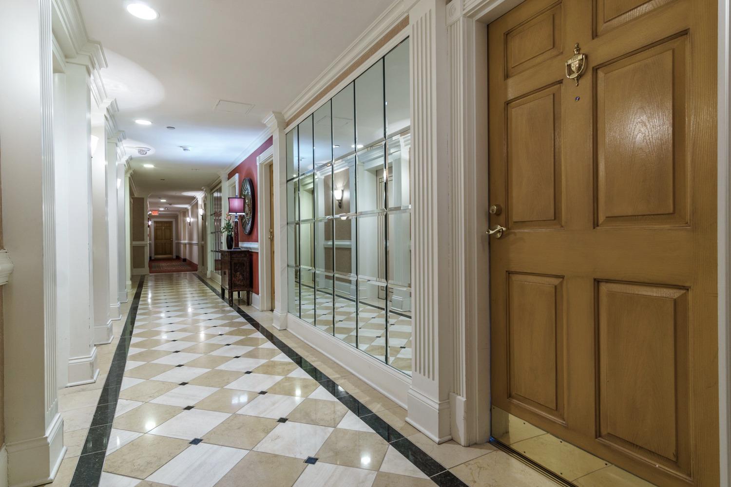 2200 Victory Parkway, Cincinnati, OH 45206