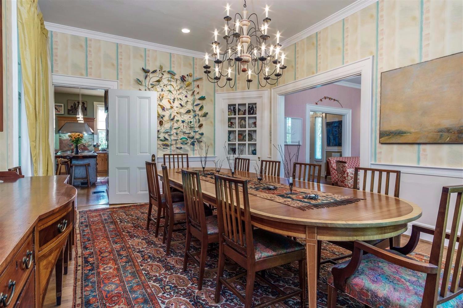 1858 William Howard Taft Road, Cincinnati, OH 45206