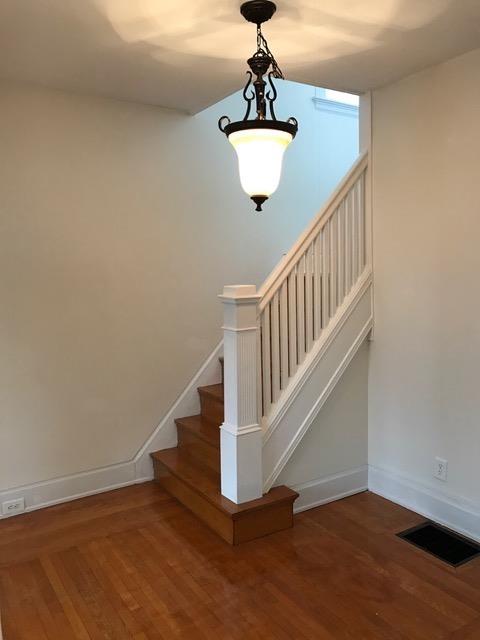2739 Lawndale Avenue, Cincinnati, OH 45212